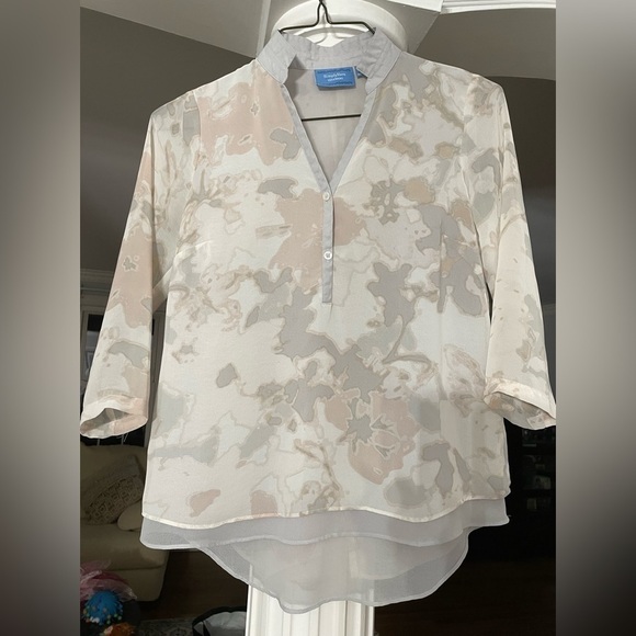 Simply Vera women. Vera wang 3/4 sleeve floral print gray chiffon top size PXS - Picture 1 of 7